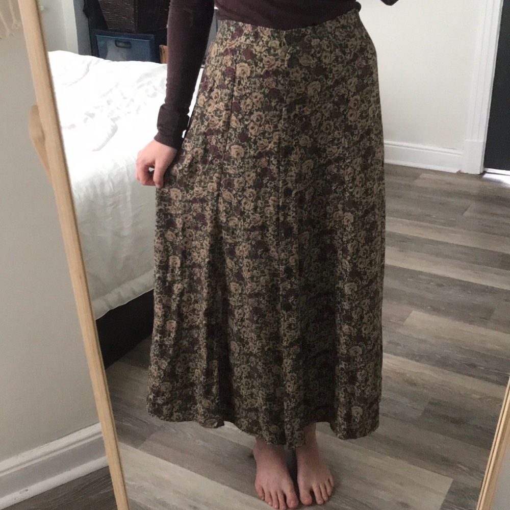 Vintage Floral Button Up Midi Skirt